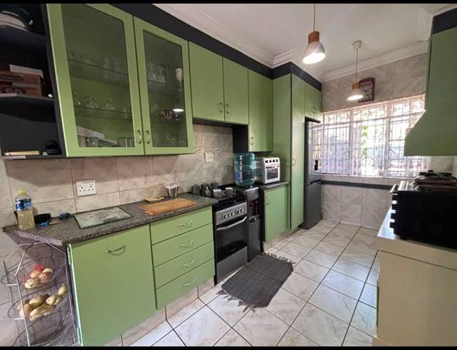2 BEDROOM HOUSE FOR SALE IN GREYMONT